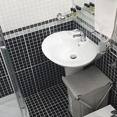 Comfort アパート