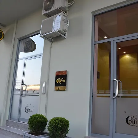 アパート Comfort フィエル