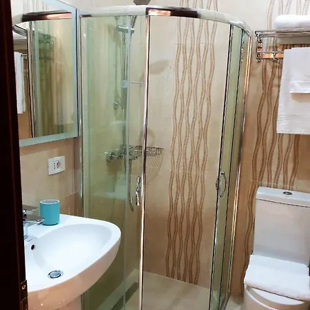 Comfort アパート